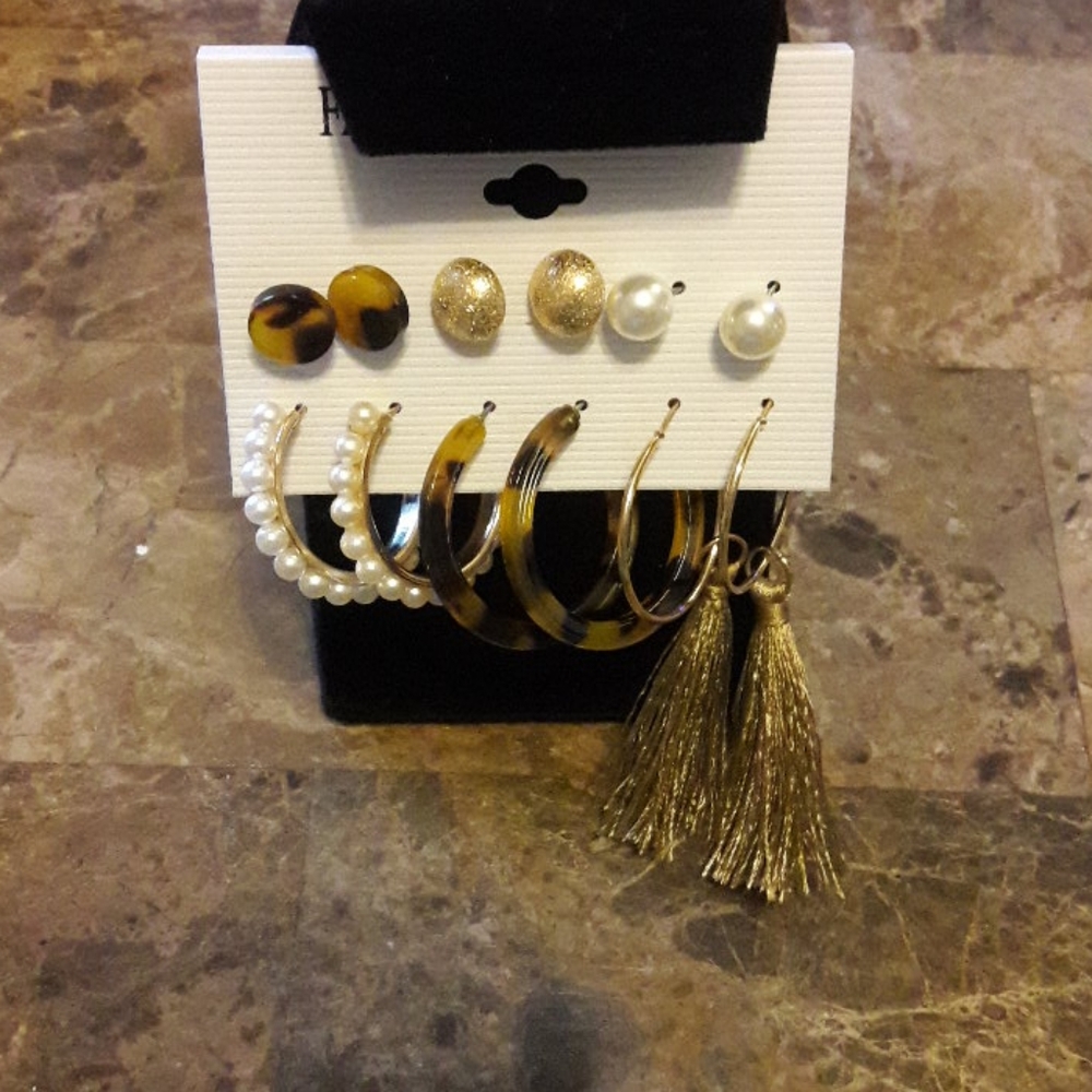 Earrings 😍